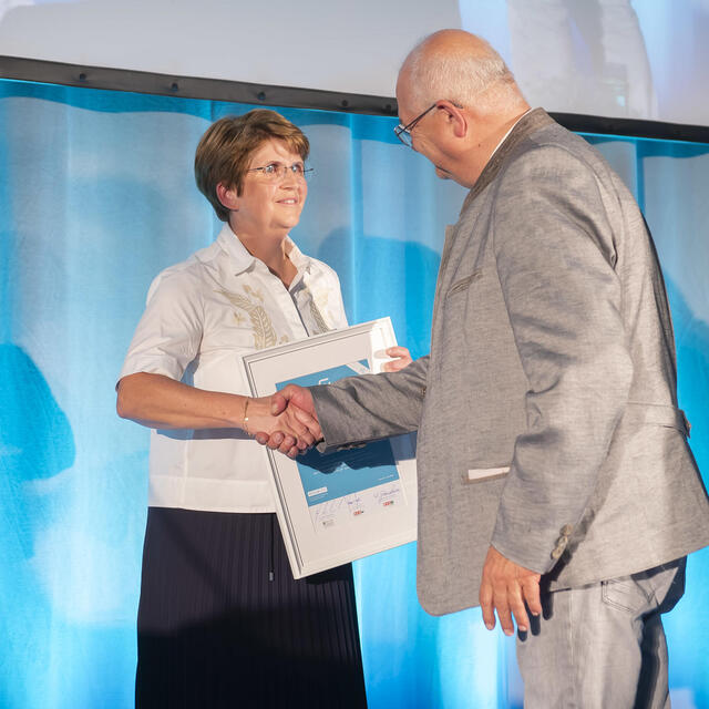 Mag. Michaela Drexel, MAS erhält den Preis
