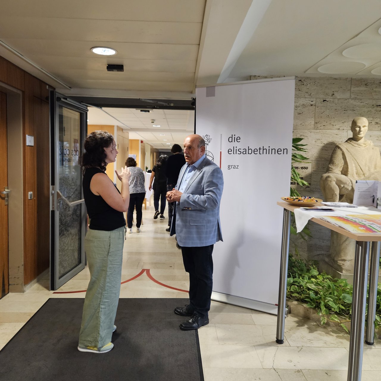 Bild 2 von 13 – Album Gesundheitscafé