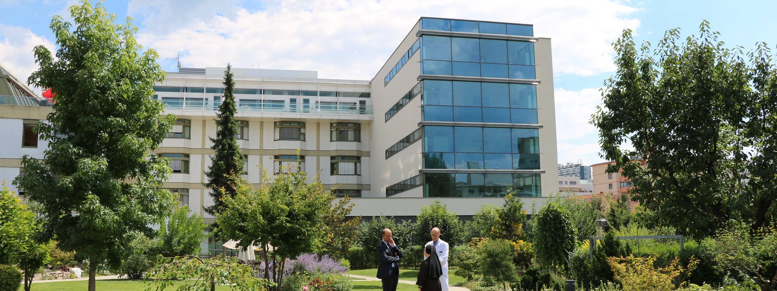 Krankenhaus der Elisabethinen Graz Außenansicht